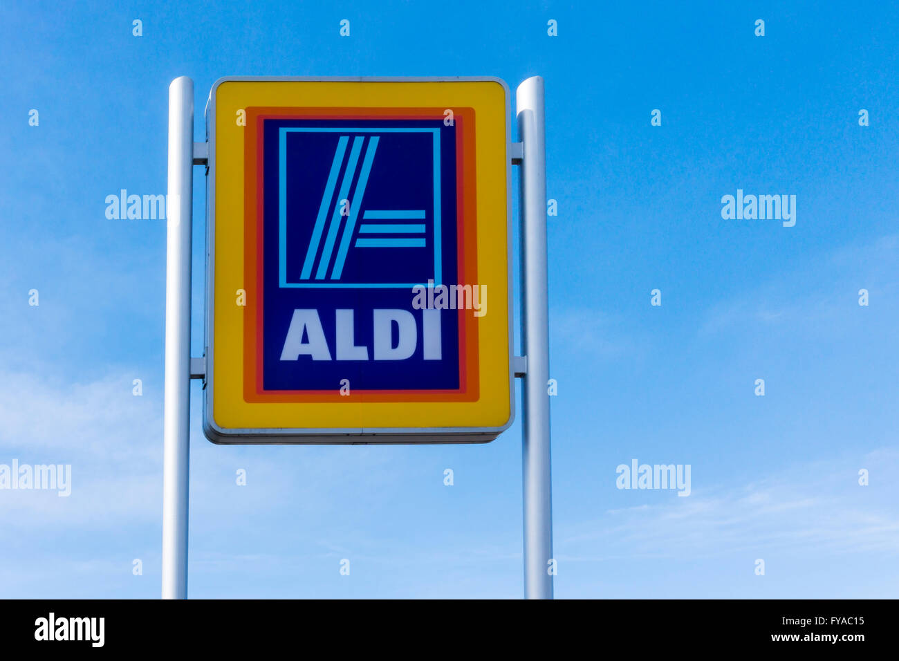 Aldi britain Fotos und Bildmaterial in hoher Auflösung Alamy