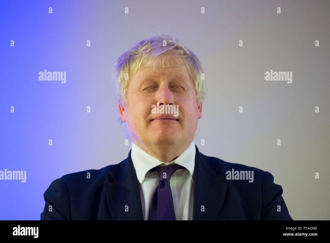 Boris Johnson ehemaliger Bürgermeister von London und konservative Wartungstafel. Stockfoto