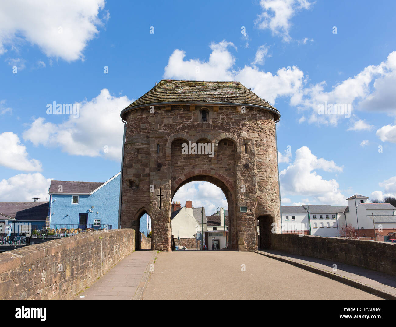 Monnow Brücke Monmouth Wales uk mittelalterlichen historischen Fluss Brücke und touristische Attraktion in Wye valley Stockfoto
