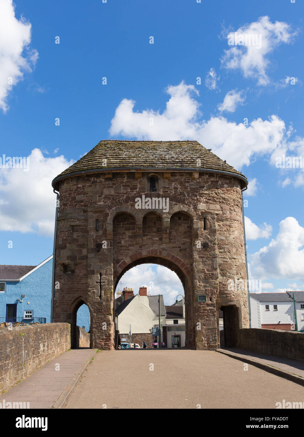 Monnow Brücke Monmouth Wales uk mittelalterlichen historischen Fluss Brücke und touristische Attraktion in Wye valley Stockfoto