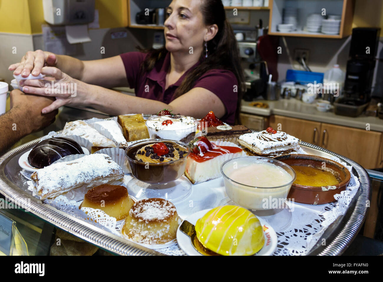 Miami Florida, Doral, Brisa de Espana, Spanisch, Restaurant Restaurants Essen Essen Essen Essen Essen gehen Cafe Cafés Bistro, innen, hispanischer Latino Ethno Stockfoto