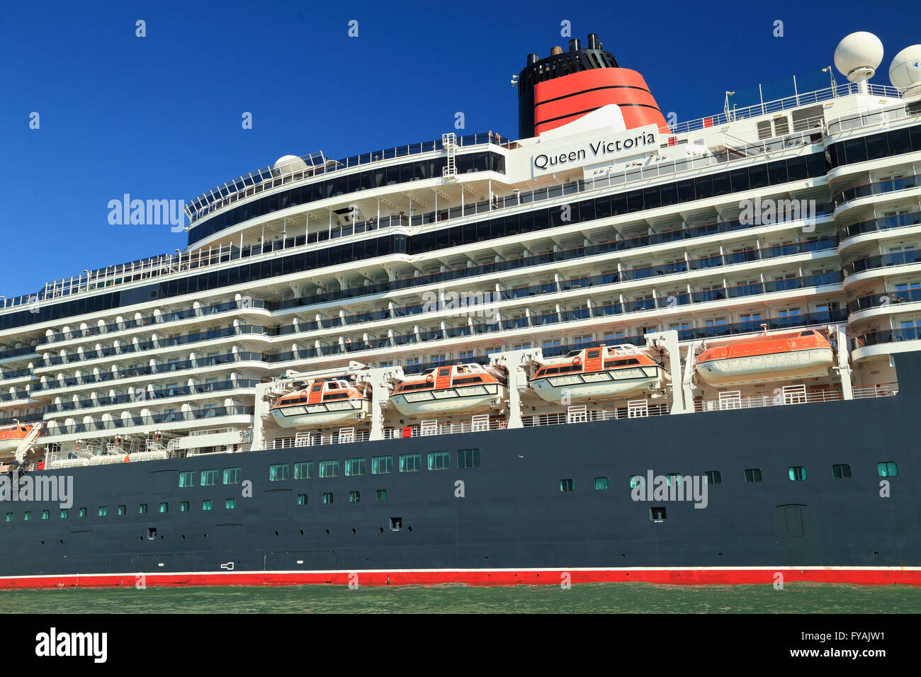 Kreuzfahrtschiff MS Queen Victoria (Cunard Line), IMO 9320556 Stockfoto