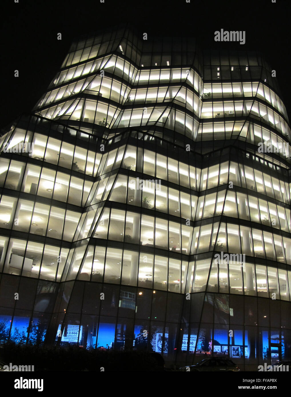 IAC Building (Inter aktiv Corp) befindet sich am West 18th Street und West Side Highway, entworfen von Frank Ghery. Anhand von Van Stockfoto