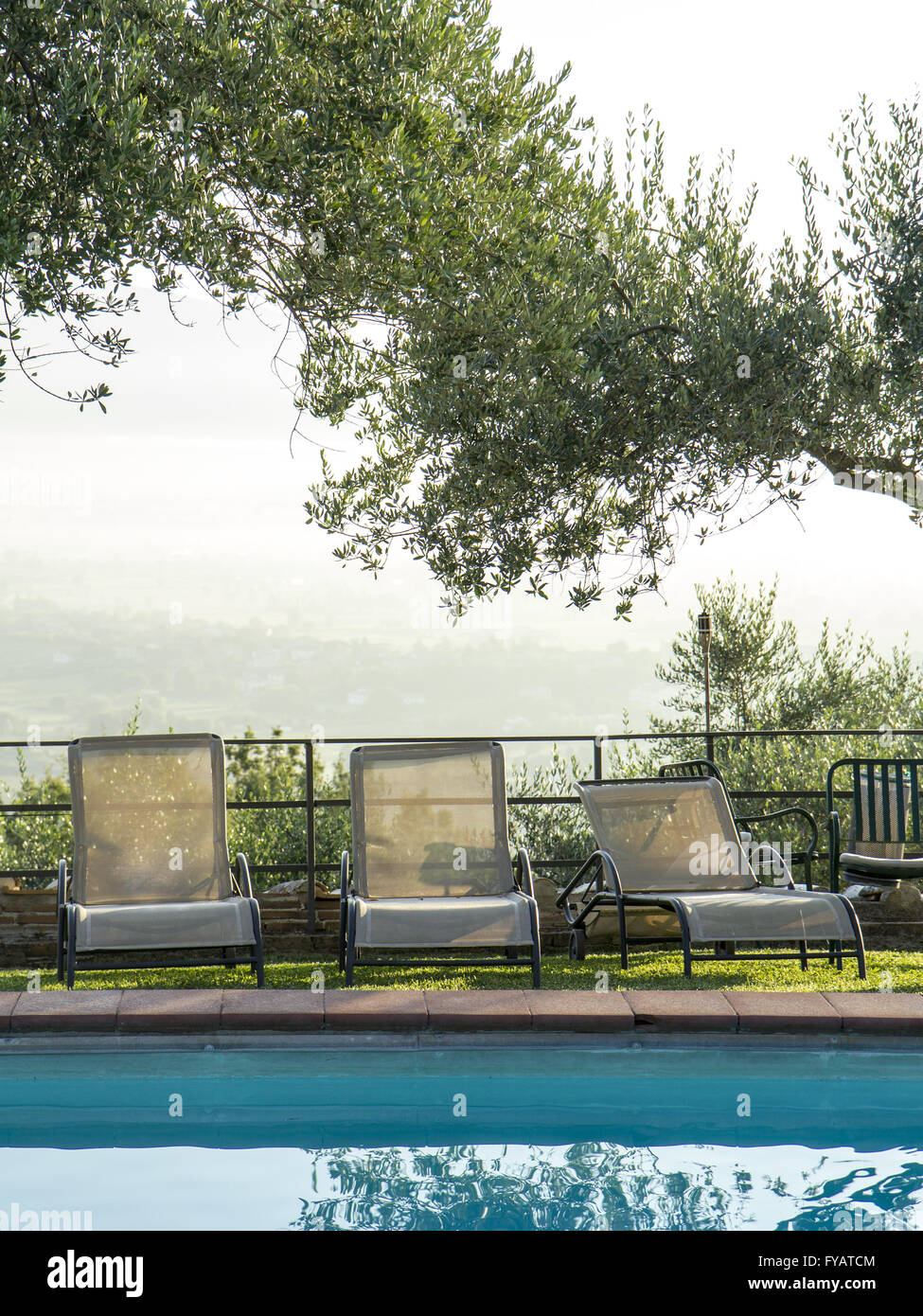 Modernen Country Resort mit Swimming Pool, Foto in der italienischen Landschaft Stockfoto