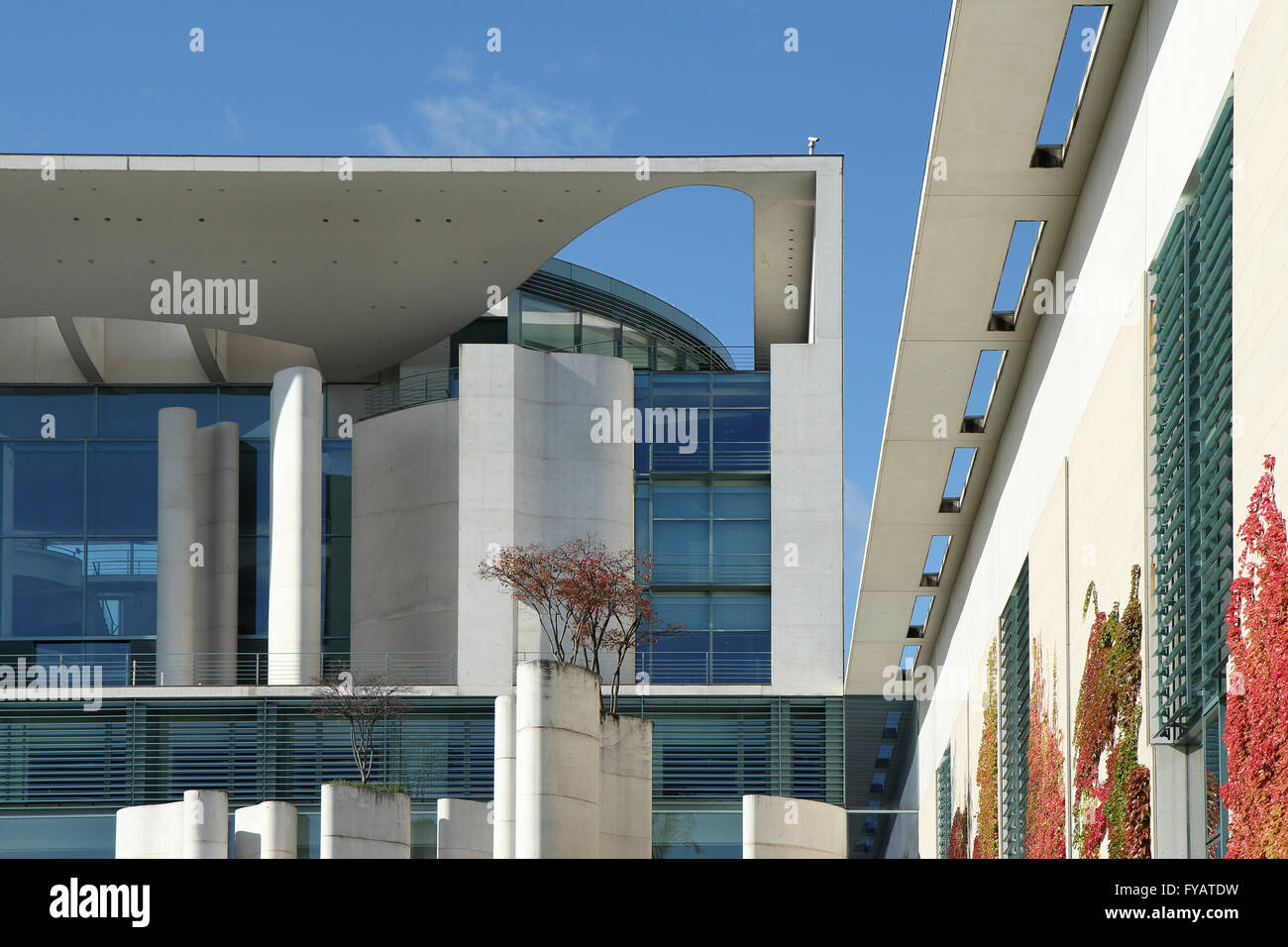Modernes Bürogebäude komplexe, urbane Fotografie. Foto in Berlin, Deutschland Stockfoto