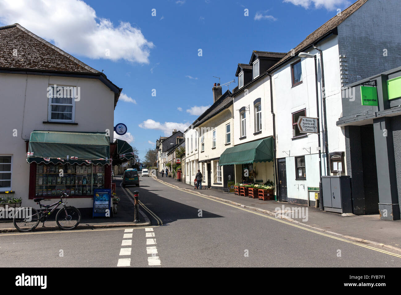 Lokale Geschäfte, Essen, Moretonhampstead Co-op, Dartmoor-Nationalpark, der Lebensmittelhandel, Vereinigtes Königreich, Devon, Großbritannien, Brite/Britin u Stockfoto