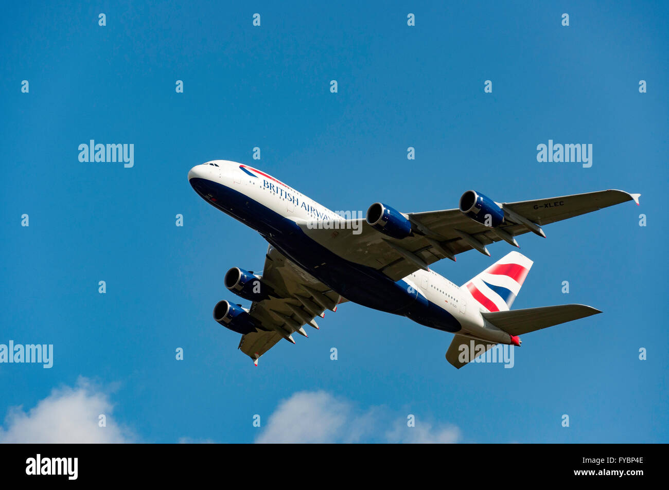 British Airways Airbus A380 dem Start vom Flughafen Heathrow, Greater London, England, Vereinigtes Königreich Stockfoto