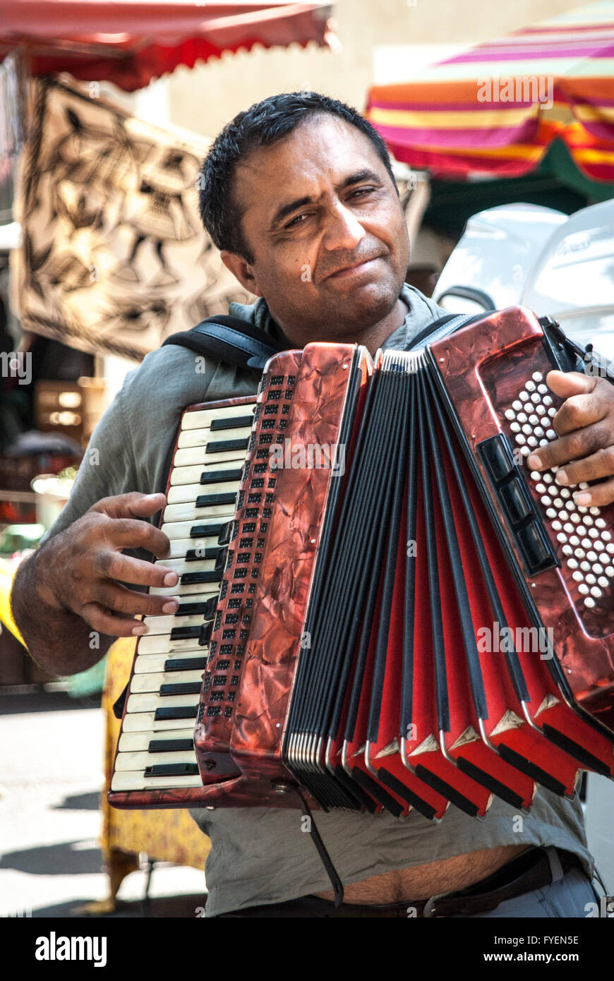 Accordion Player Busking Stockfotos & Accordion Player Busking Bilder