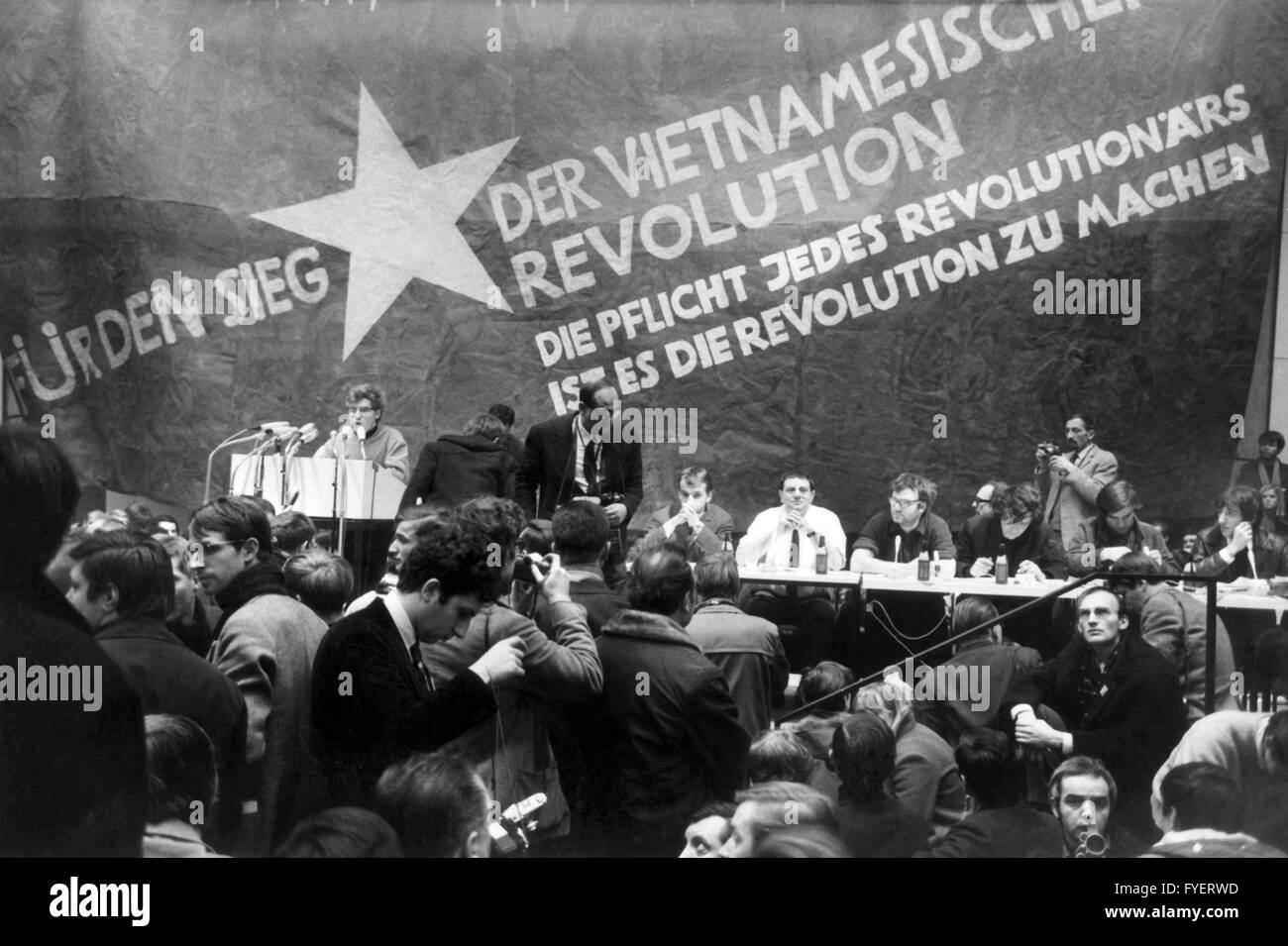 Vietnam-Konferenz von den am 17. Februar 1968 der Sozialistischen Deutschen Studentenschaft (SDS). Stockfoto