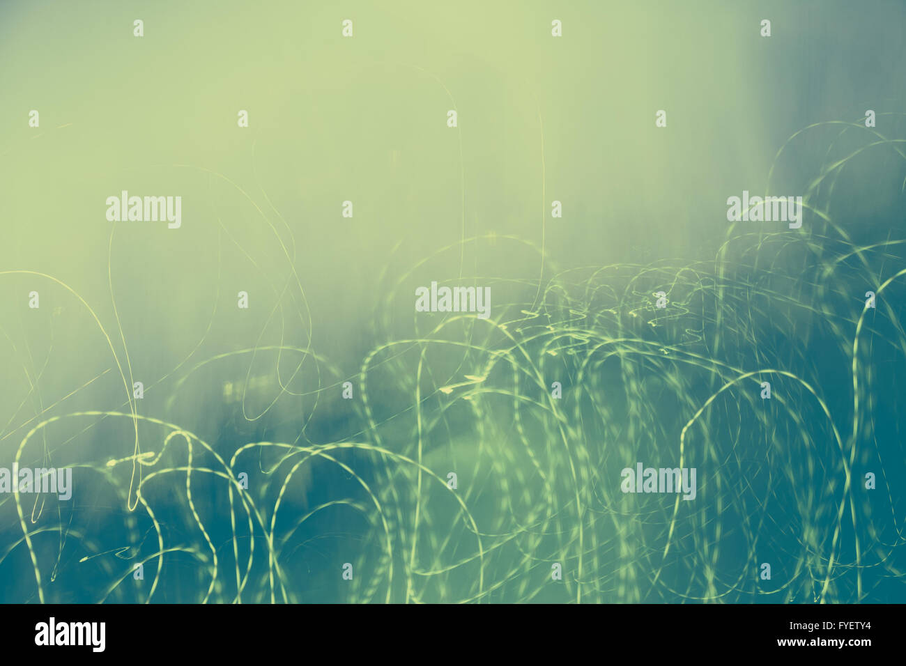 Abstrakte erlauben grün Foto mit chaotischen dünne Linien. Stockfoto