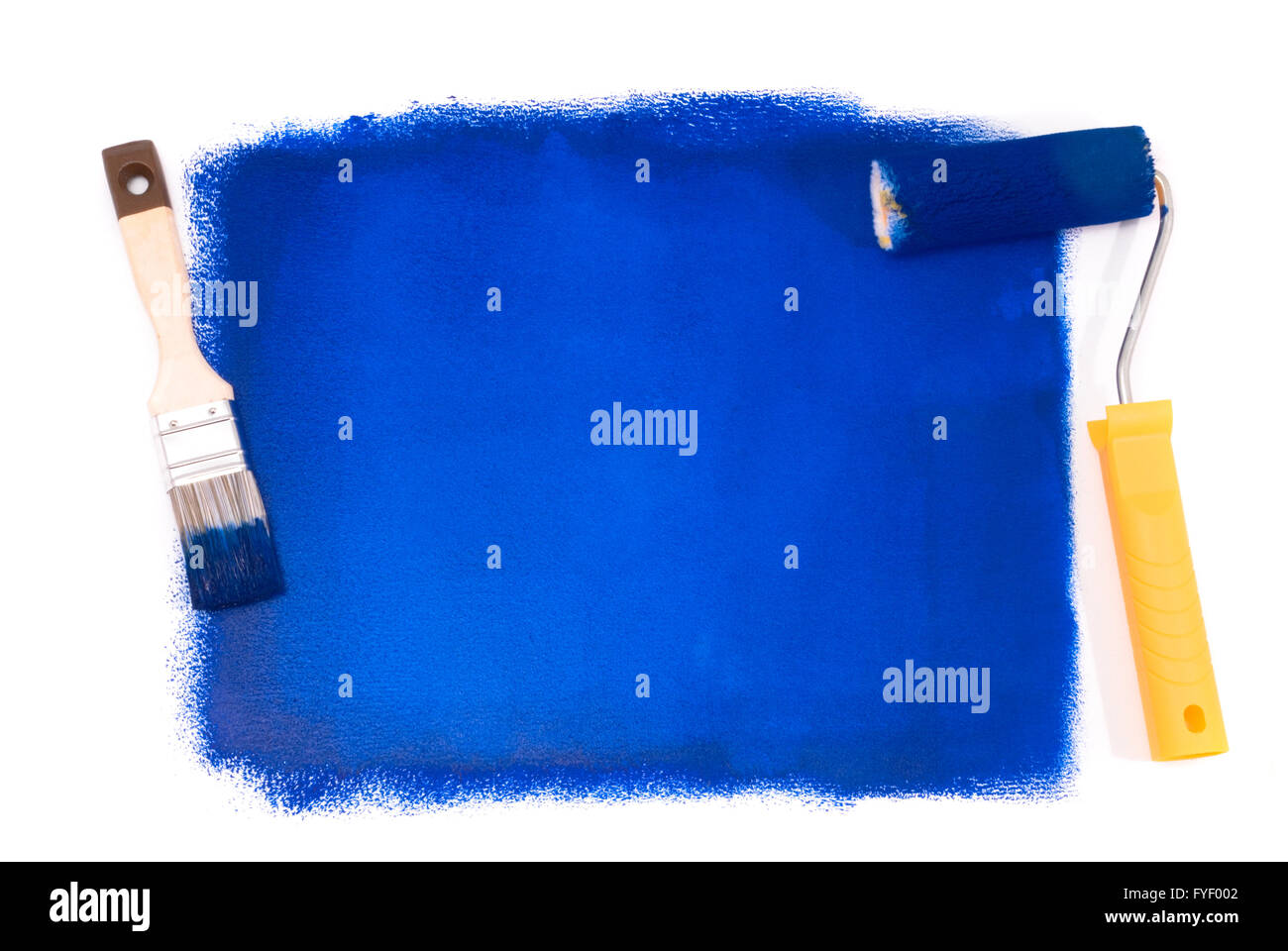 Blaue Paintroller und Pinsel Stockfoto