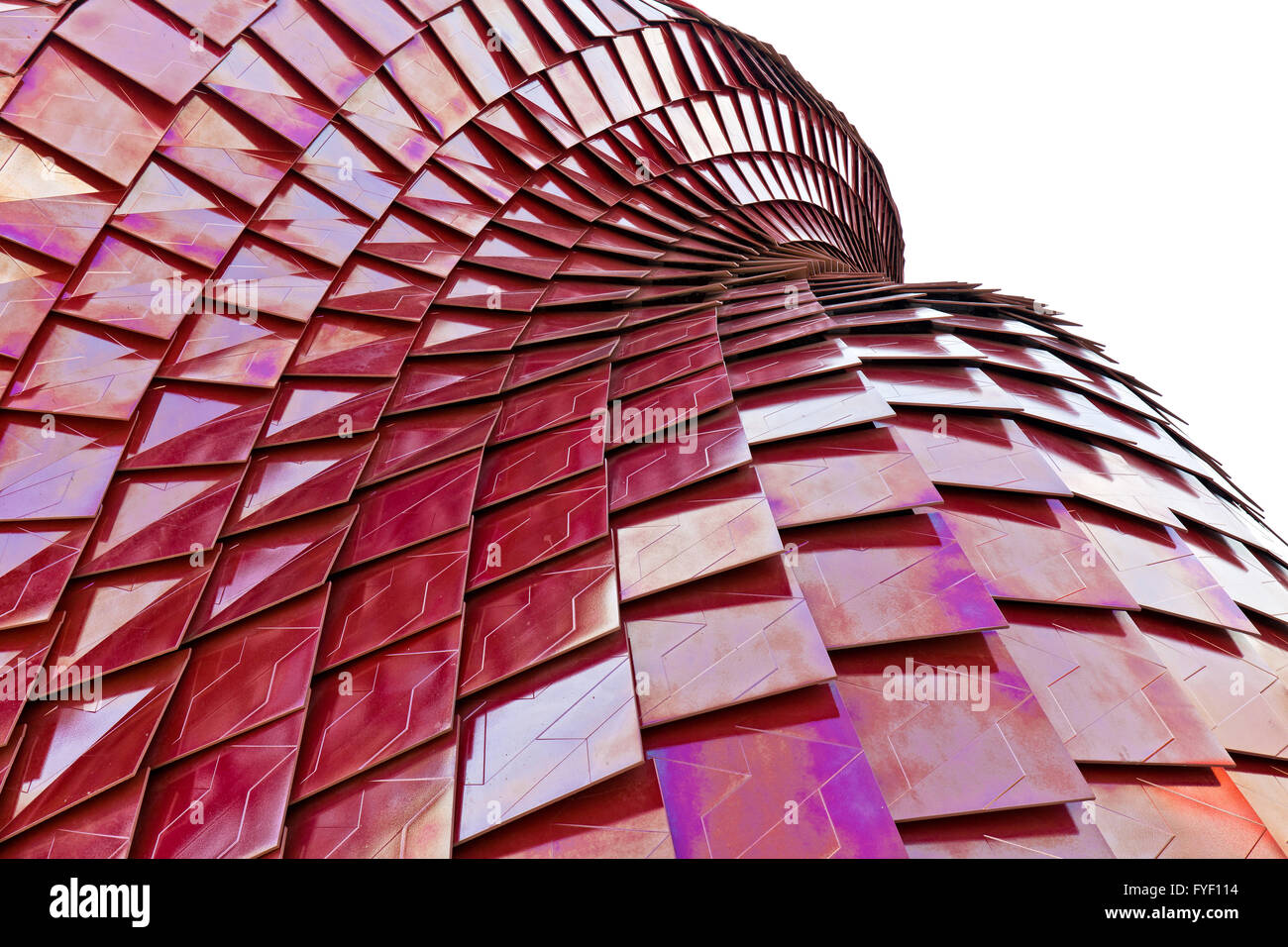 Detail des Rotes Ziegeldach mit modernen Metall Stockfoto
