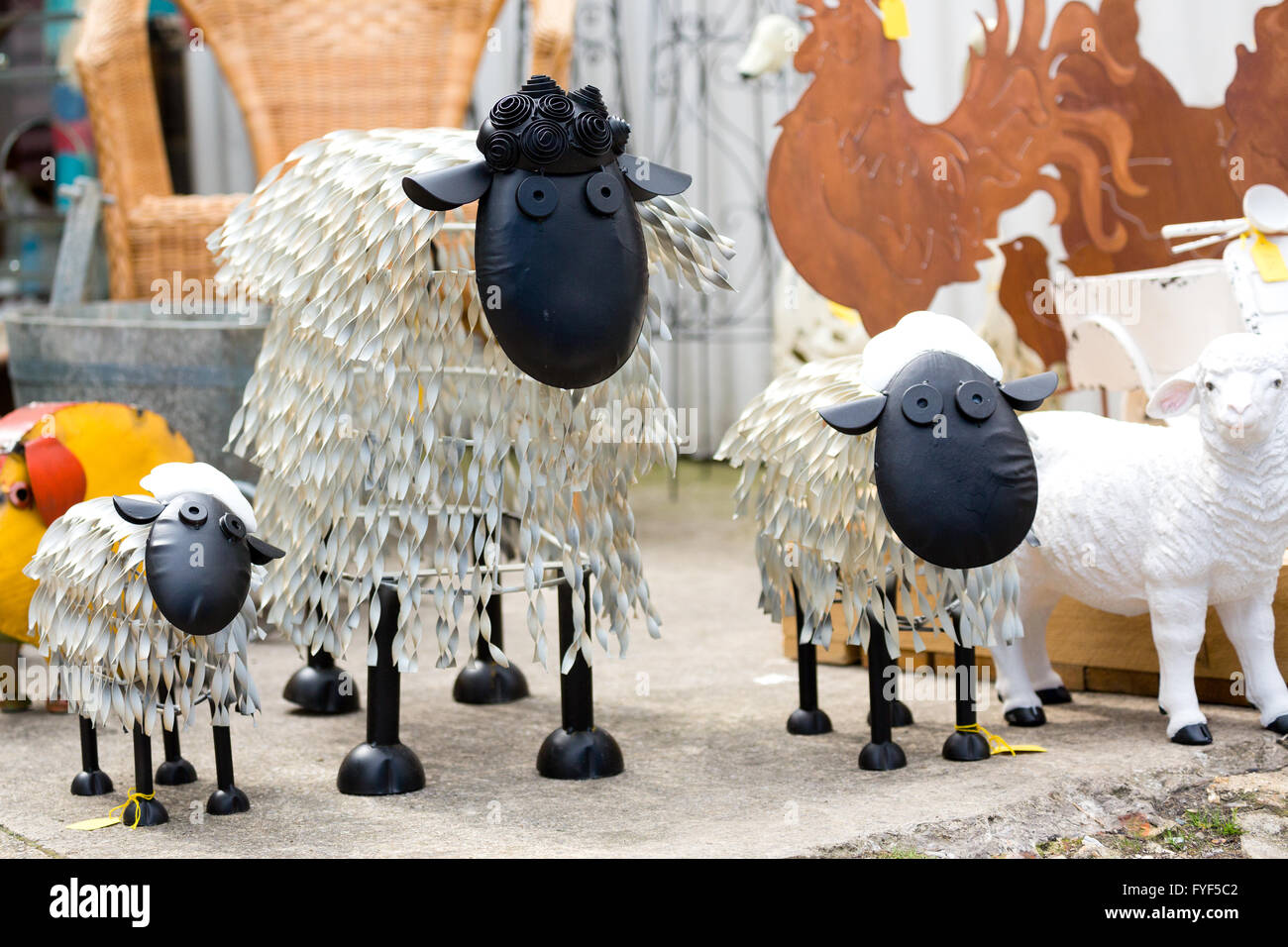 Retail salisbury shop shopping shops uk wiltshire Fotos und