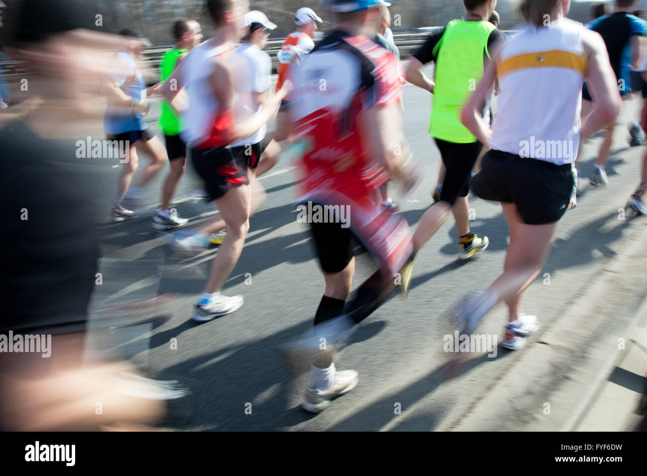 Schnell im Marathon laufen. Sport Stockfoto