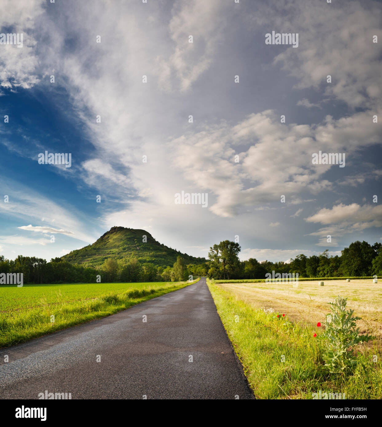 Butte auvergne puy de kuppel frankreich Fotos und Bildmaterial in