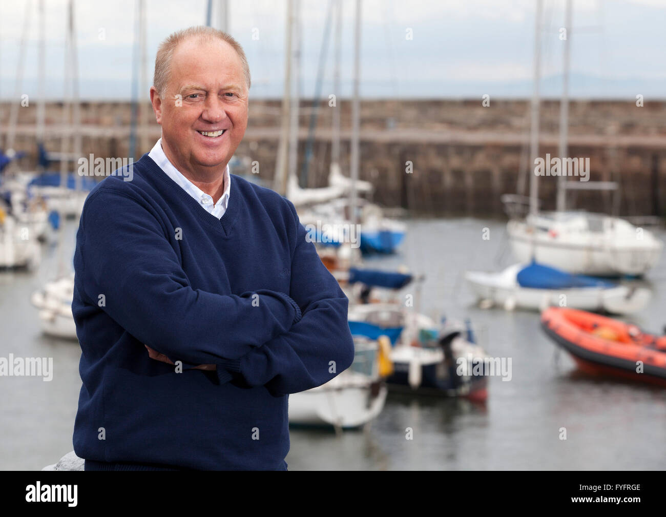 Ein Porträt von Billy Brown, der Assistant Manager Oa Herz (Edinburgh Footballl-Team). Abgebildet in Musselbrugh Stockfoto