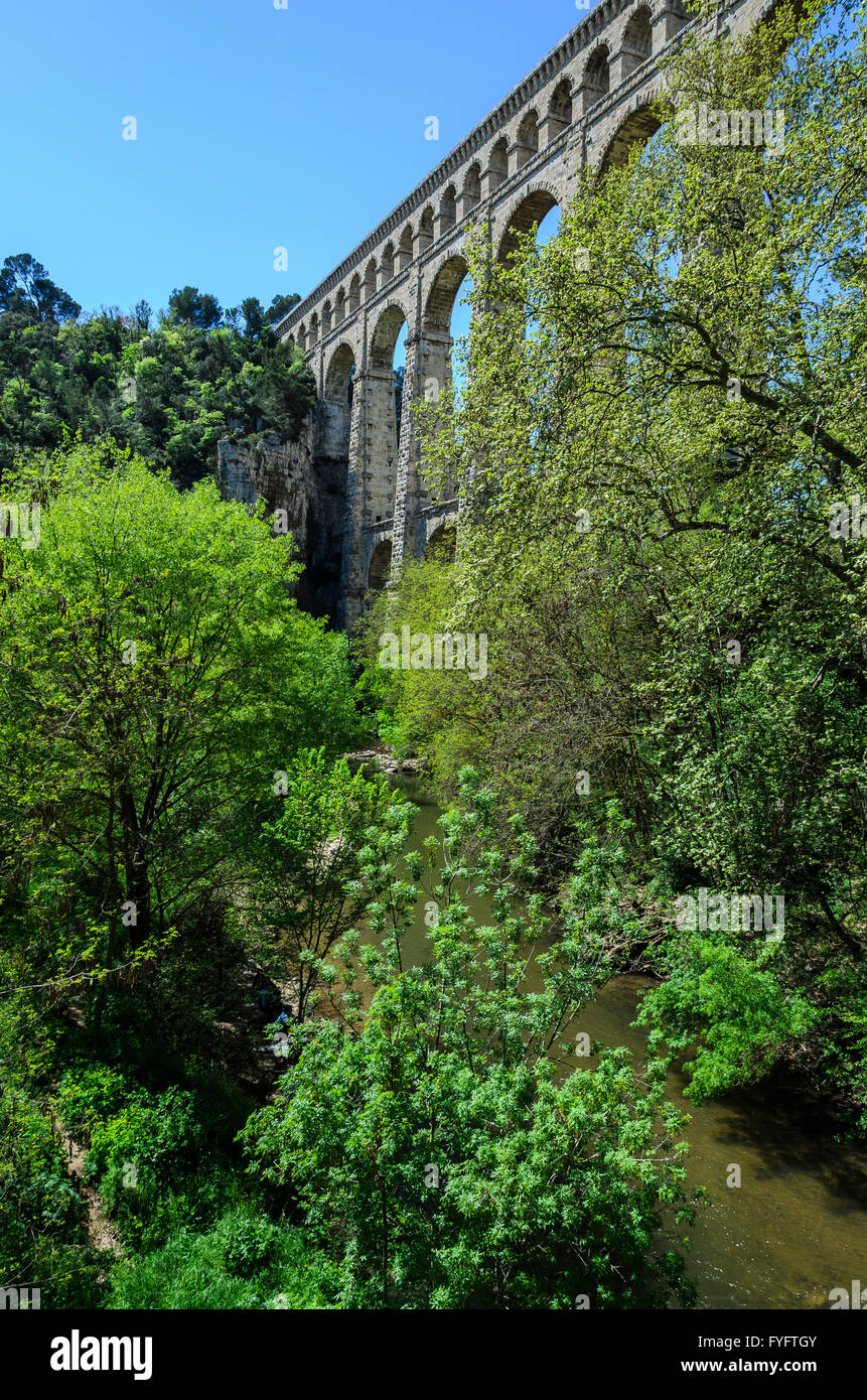 ROQUEFAVOR, AQUEDUC, BDR FRANKREICH 13 Stockfoto