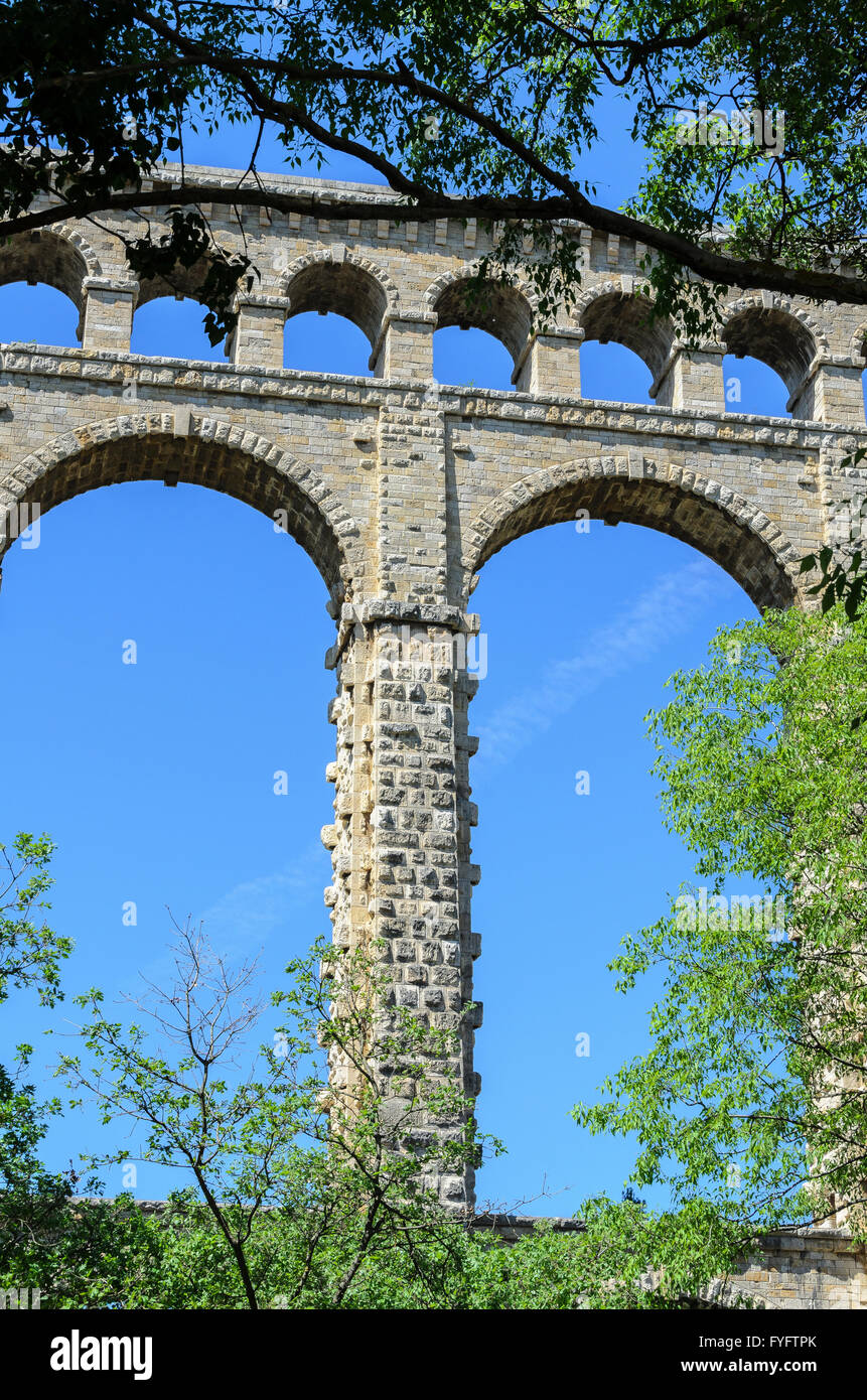 ROQUEFAVOR, AQUEDUC, BDR FRANKREICH 13 Stockfoto