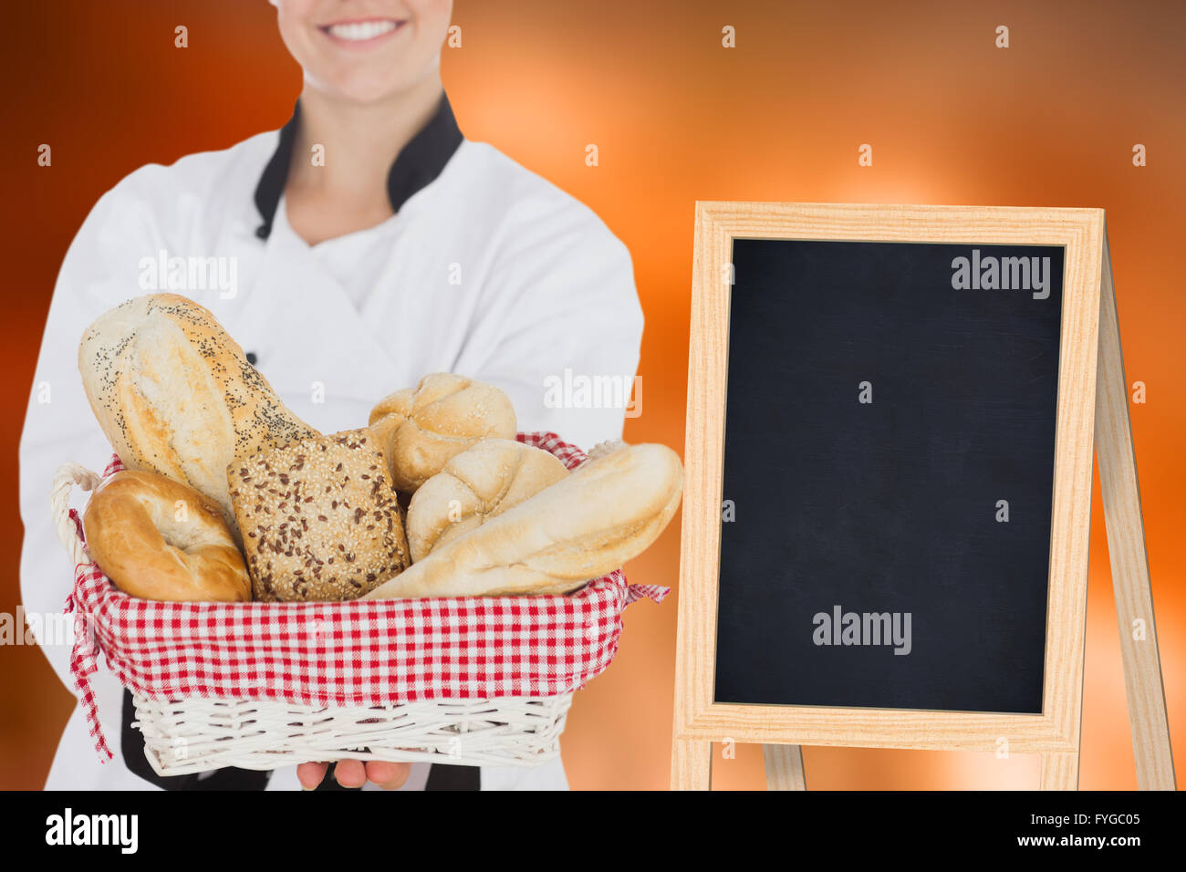 Zusammengesetztes Bild Frau mit Brot-Tasche Stockfoto