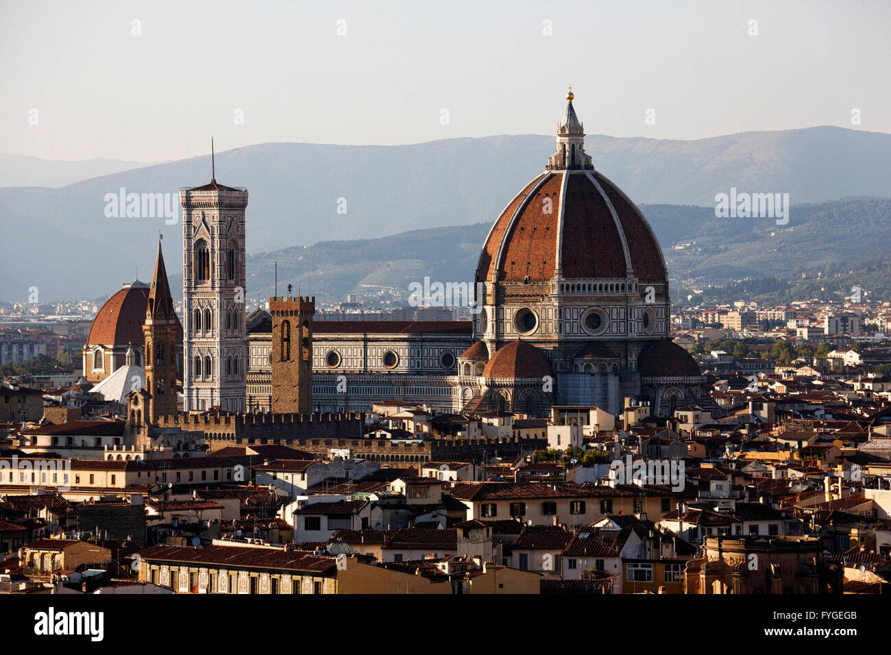 Kathedrale von Florenz, Dom Santa Maria del Fiore mit Brunelleschis Kuppel, UNESCO-Weltkulturerbe, Florenz, Toskana, Italien, Stockfoto