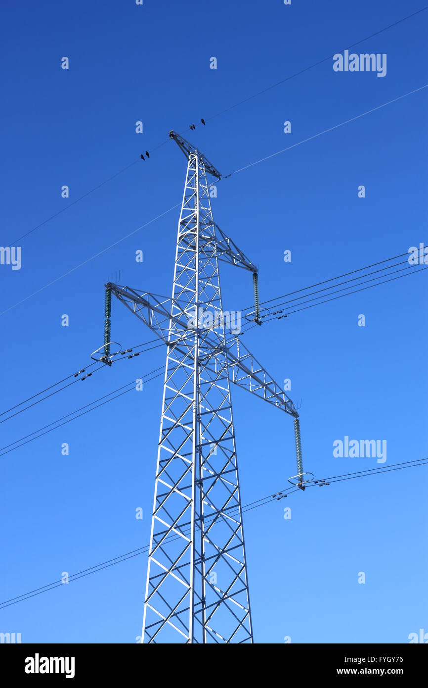 Elektrische Hochspannungs-Metall Säule Stockfoto