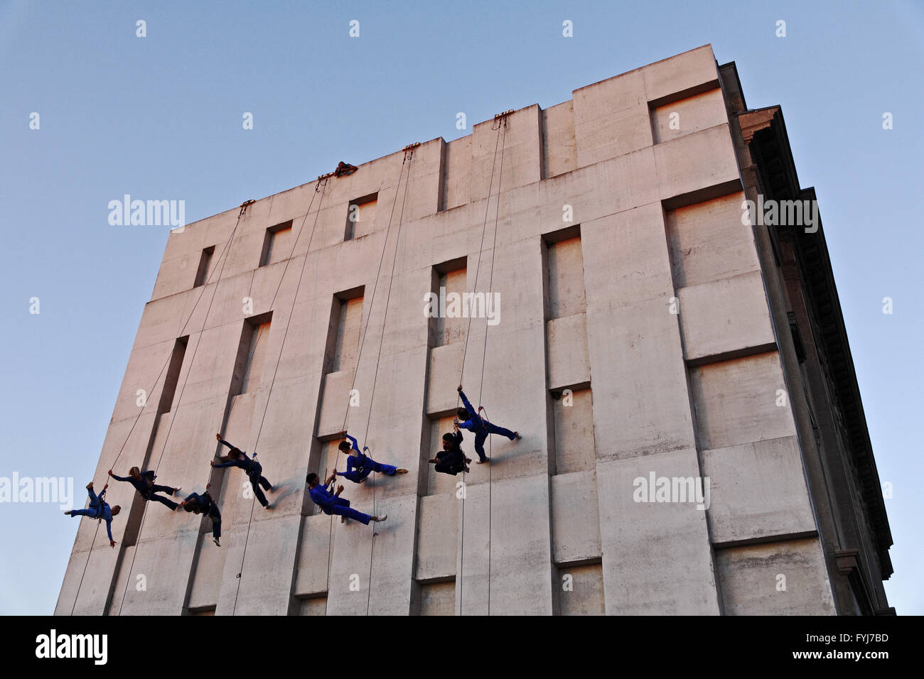 Vertikale Compagnie Danse, Schweizer Botschaft, Berlin Stockfoto