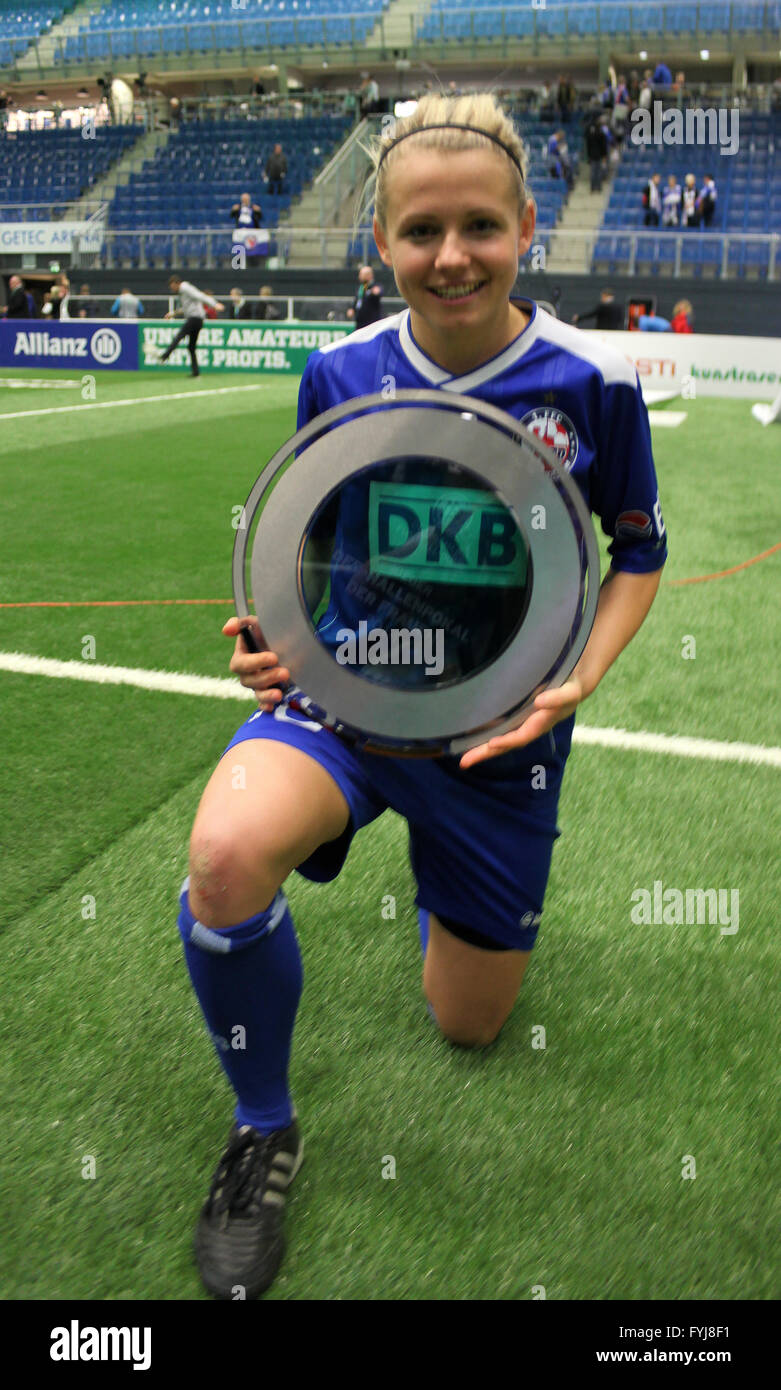 23.01.2010 DFB-Hallenpokal der Frauen in Magdeburg 