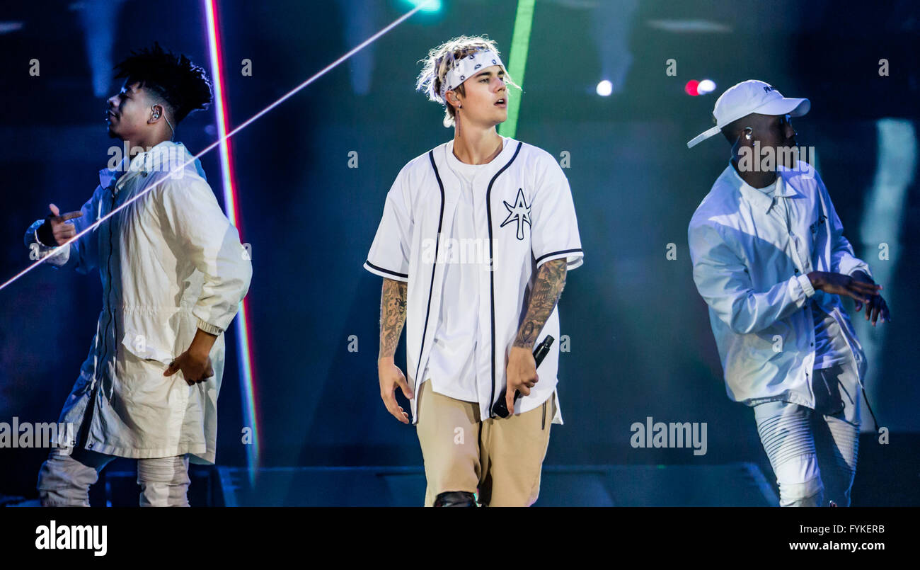 Auburn Hills, Michigan, USA. 25. April 2016. JUSTIN BIEBER durchführen auf seinen Zweck World Tour im Palace of Auburn Hills in Auburn Hills, Michigan am 25. April 2016 © Marc Nader/ZUMA Draht/Alamy Live News Stockfoto