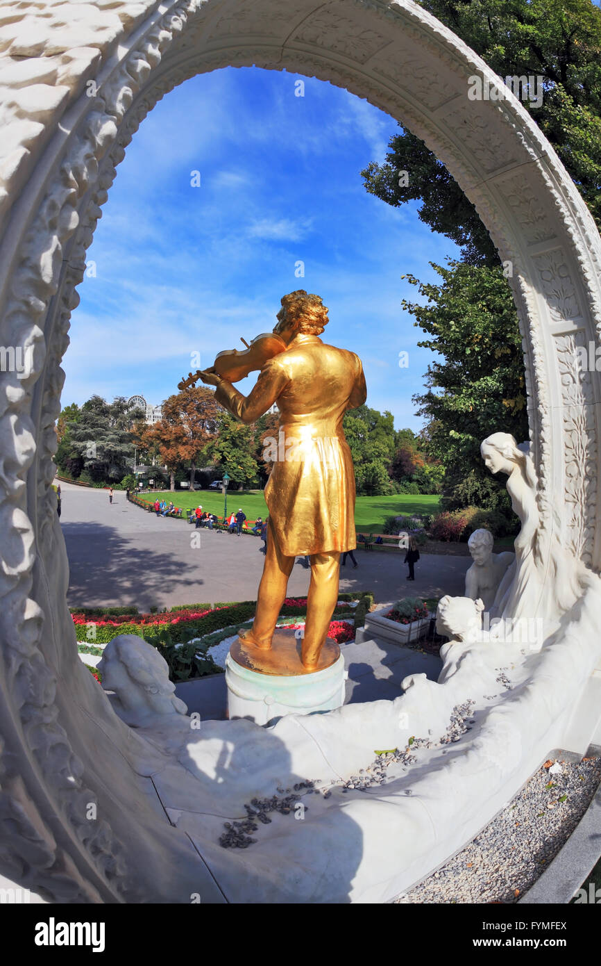 Das skulpturale Portrait des König des Walzers Stockfoto
