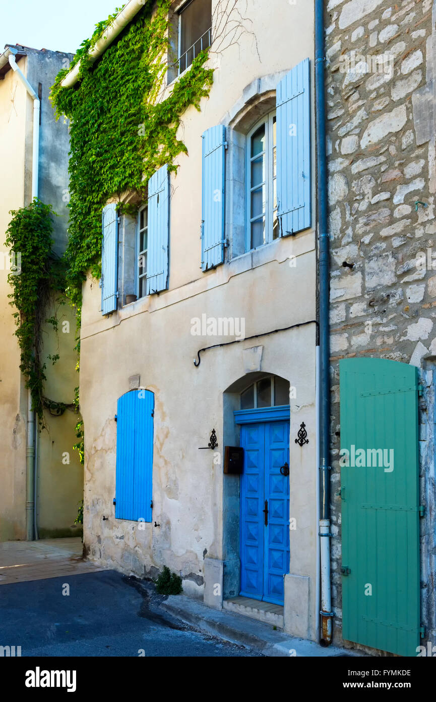 Saint Remy de Provence, Straßen und Türen, Bouches du Rhone, Provence Alpes Cote d ' Azur Region, Frankreich Stockfoto