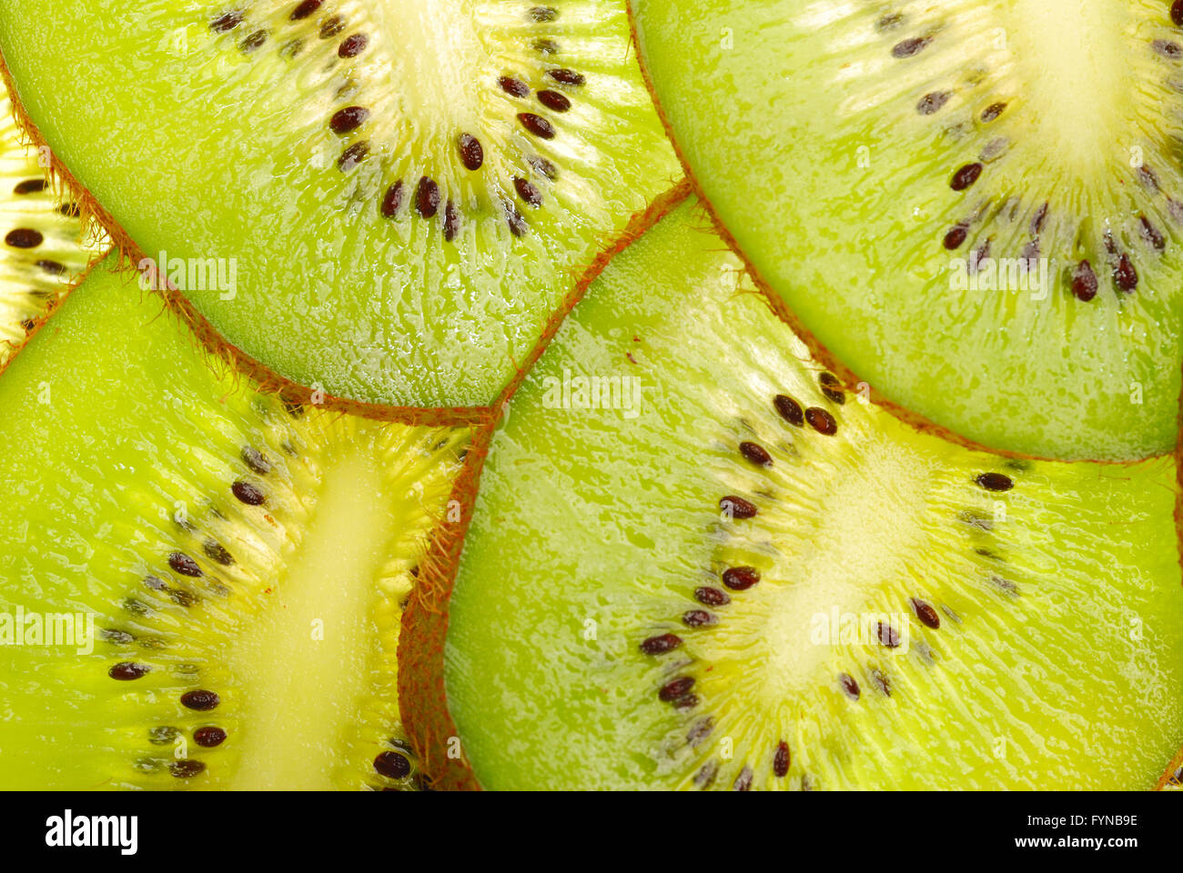 in Scheiben geschnittenen kiwi Stockfoto