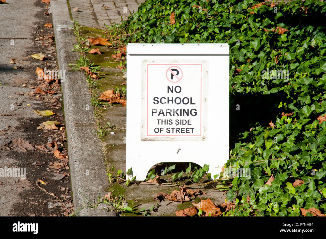 Keine Schule-Parkplatz-Schild Stockfoto