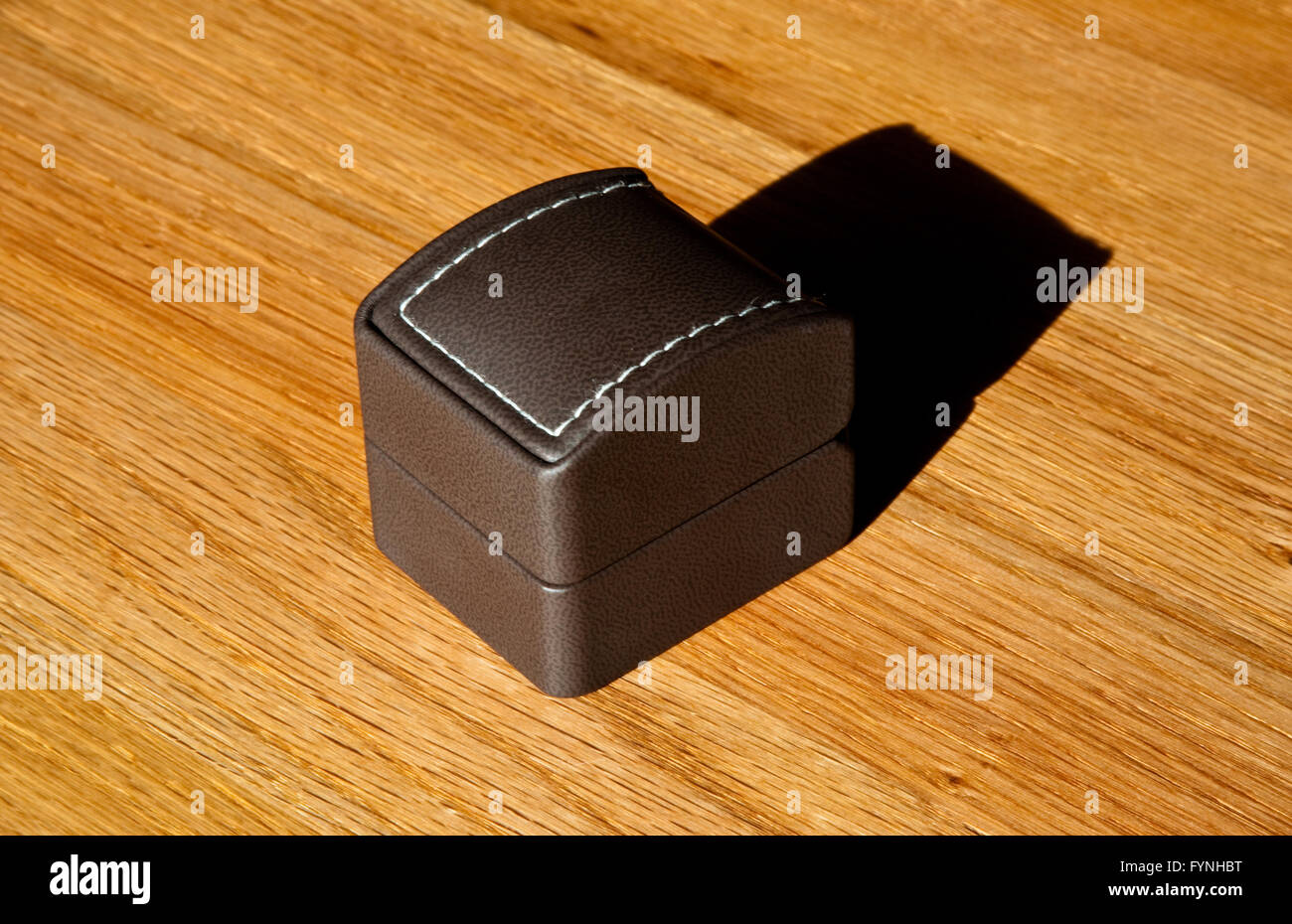 Geschlossenen Ring-box Stockfoto