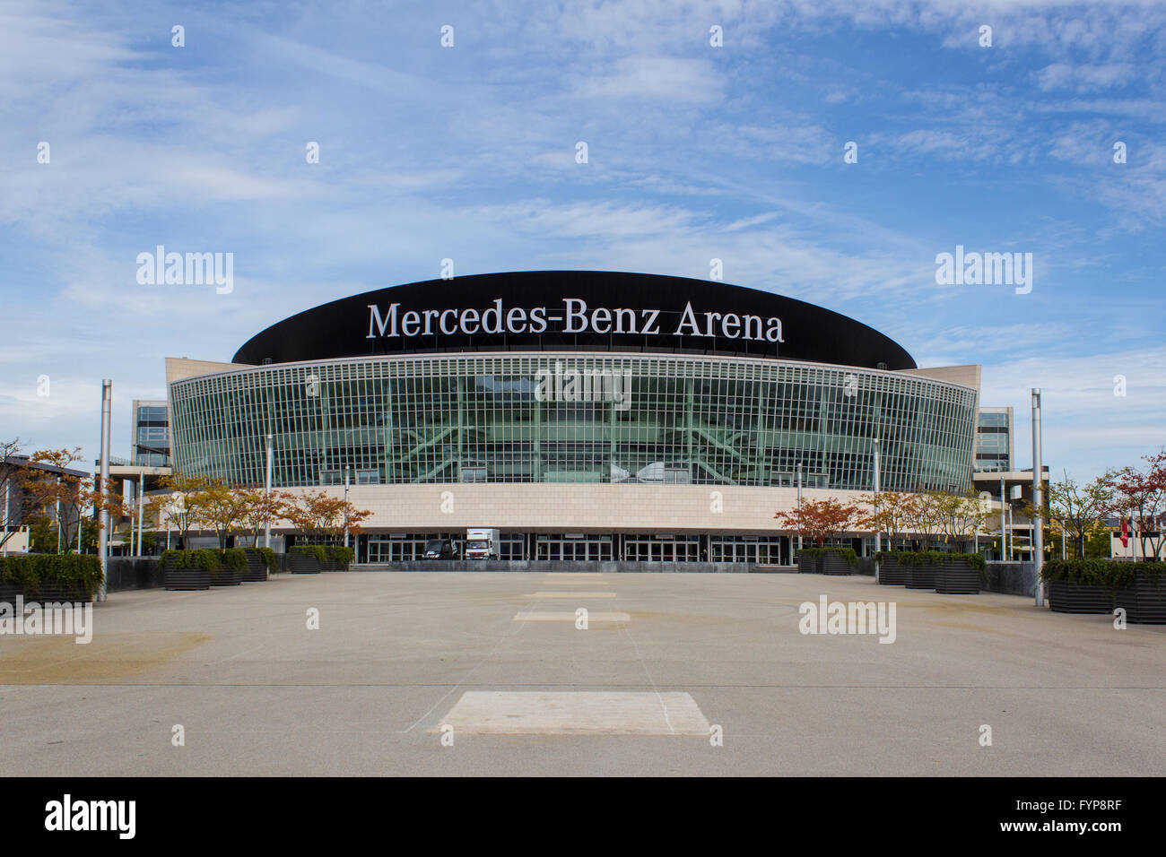 Mercedes Benz Arena Berlin Deutschland Stockfotografie Alamy