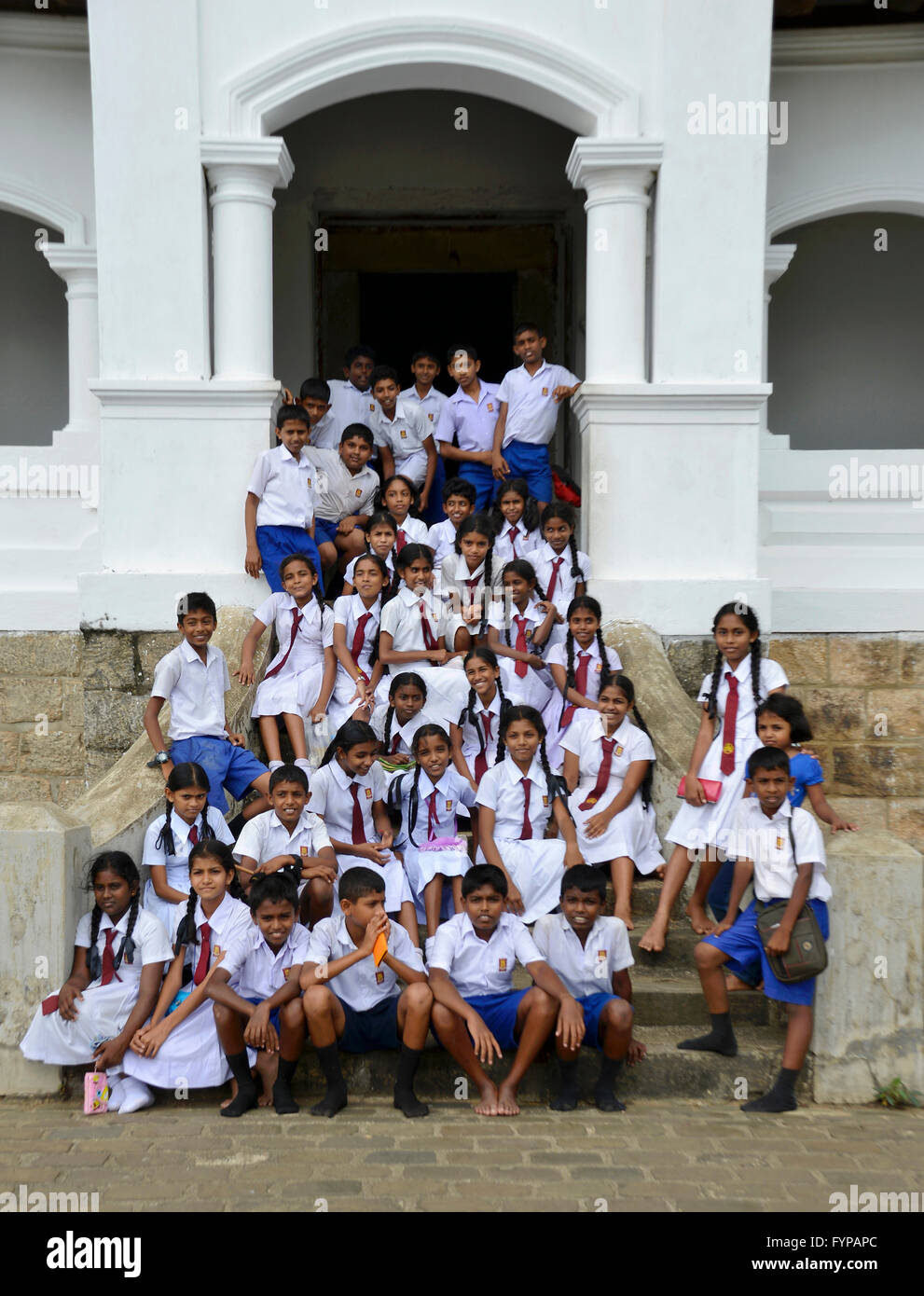 Schulklasse, Klassenausflug, Felsentempel Dambulla, Sri Lanka Stockfoto