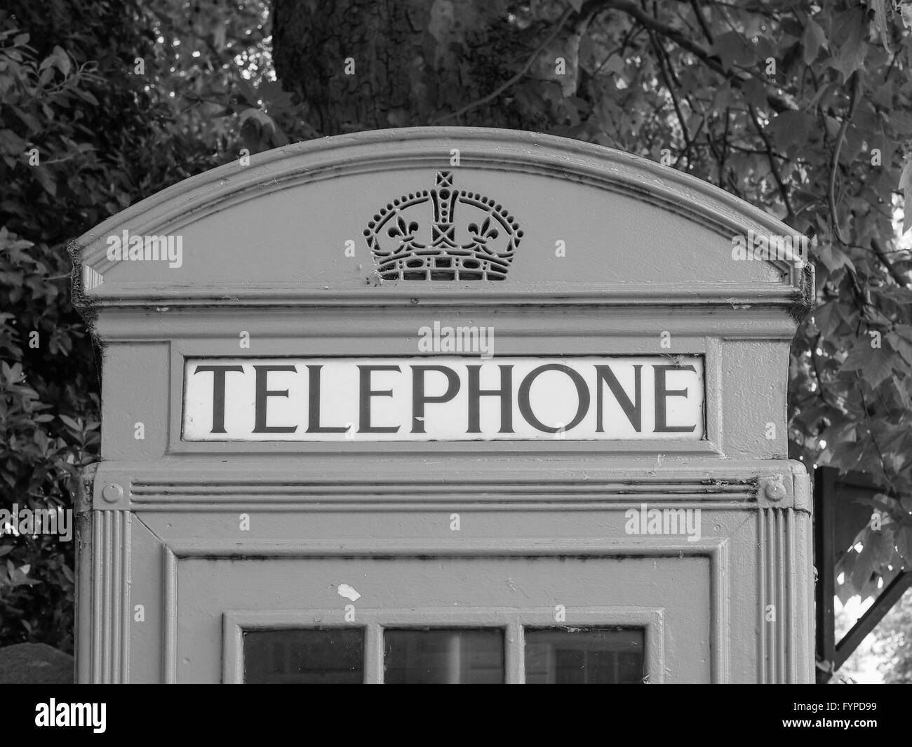 Schwarz / weiß rote Telefonzelle in London Stockfoto