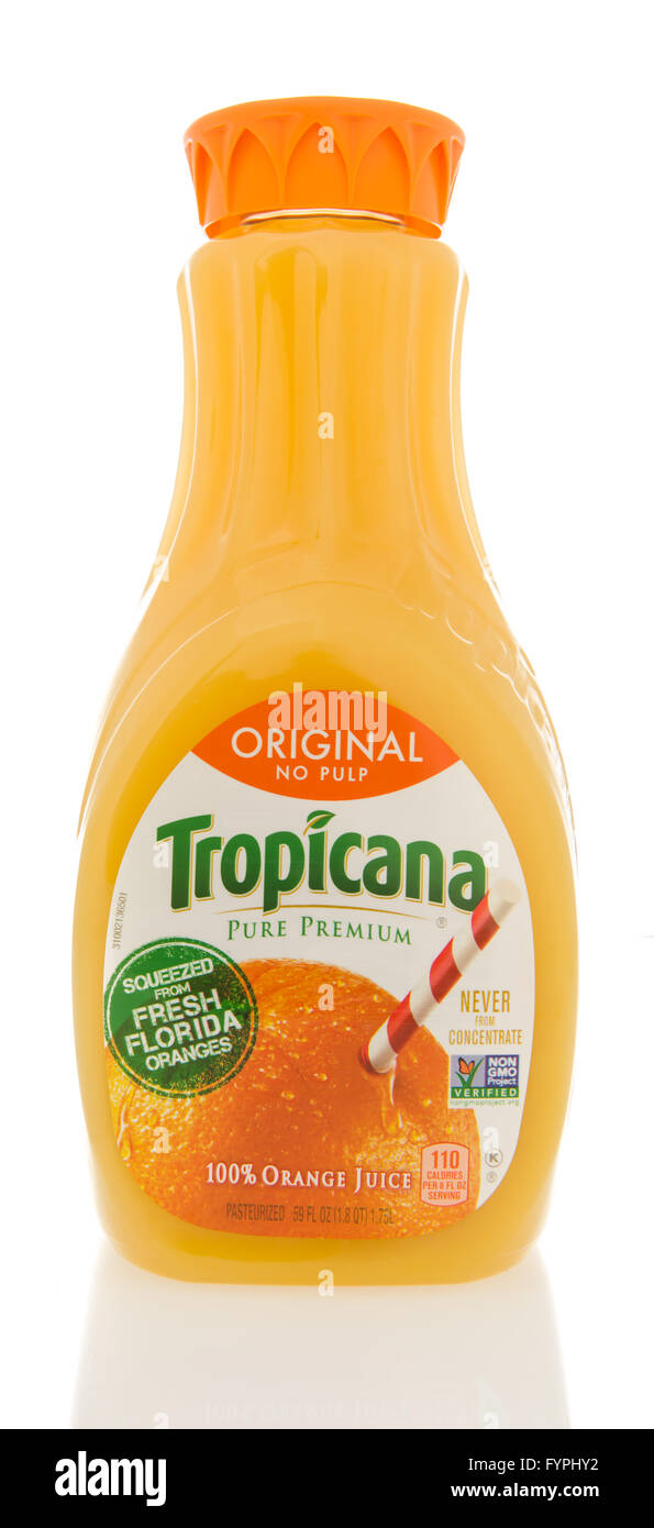 Winneconne, Wisconsin - 26. Februar 2016: Container von Tropicana orange Saft Stockfoto