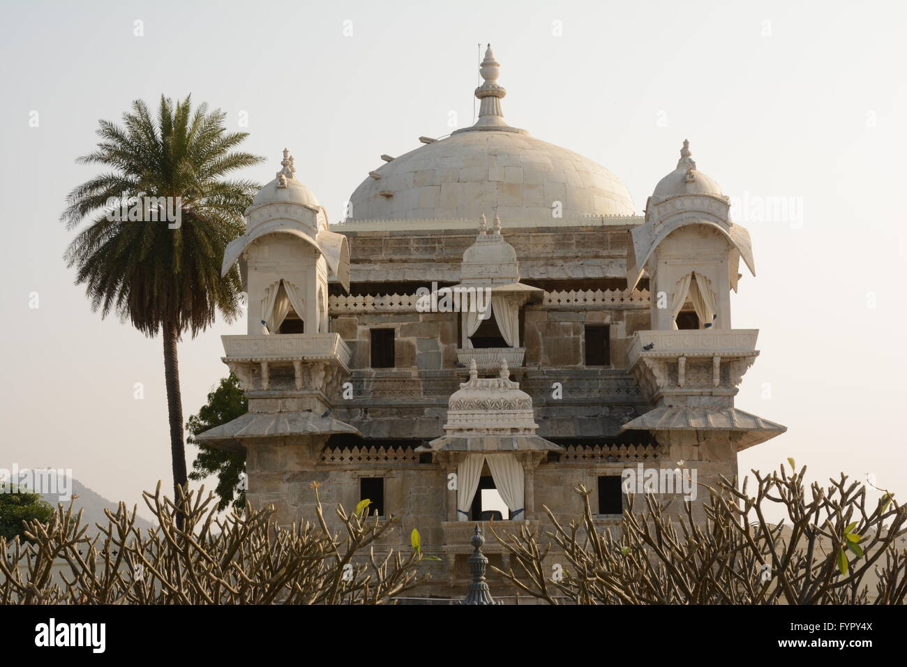 Jagmandir Insel Palace sagte Udaipur war Shah Jahan Inspiration für das Taj Mahal gegeben haben Stockfoto