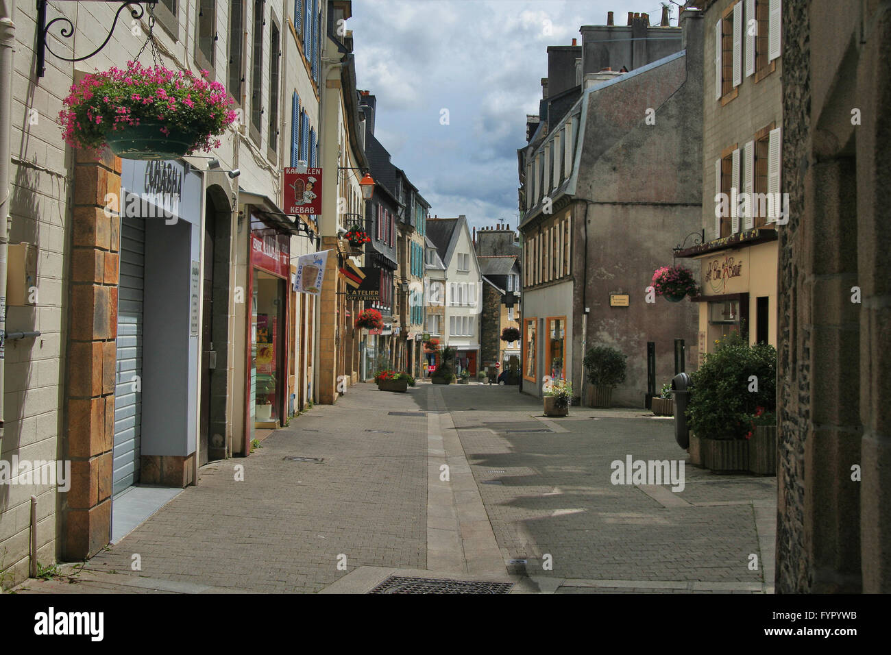 Lonely Street am Landerneau (Frankreich) Stockfoto