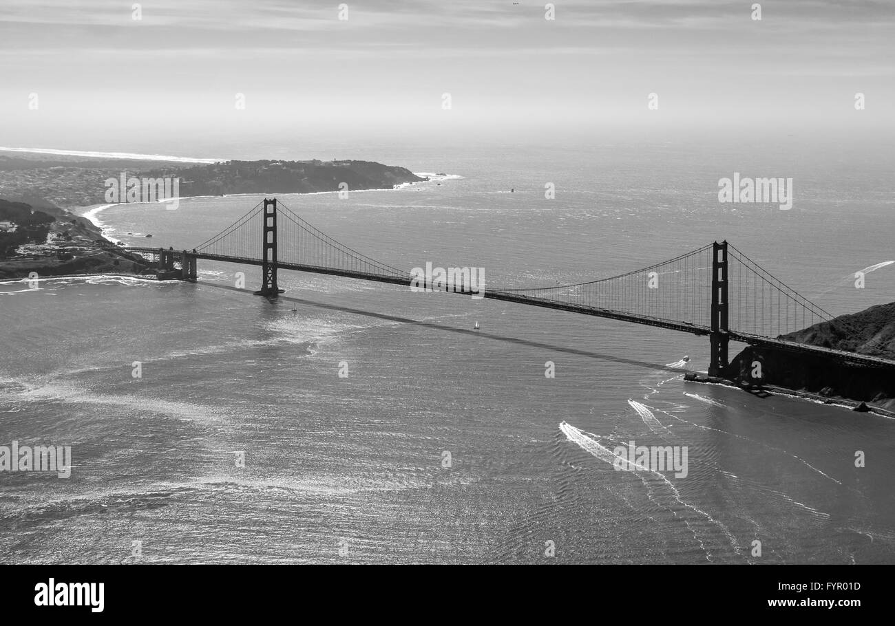 Luftaufnahme, Golden Gate Bridge gesehen aus der Bay Area, San Francisco, San Francisco Bay Area, Kalifornien, USA Stockfoto