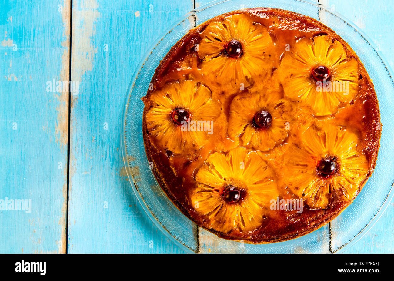 Upside-down Ananas-Kuchen Stockfoto