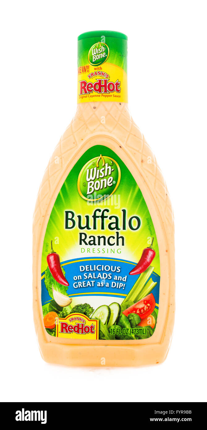Winneconne, WI - 4February 2015: Flasche Wishbone Buffalo Ranch Salatdressing 1945 gegründet und befindet sich in Parsippany, N Stockfoto