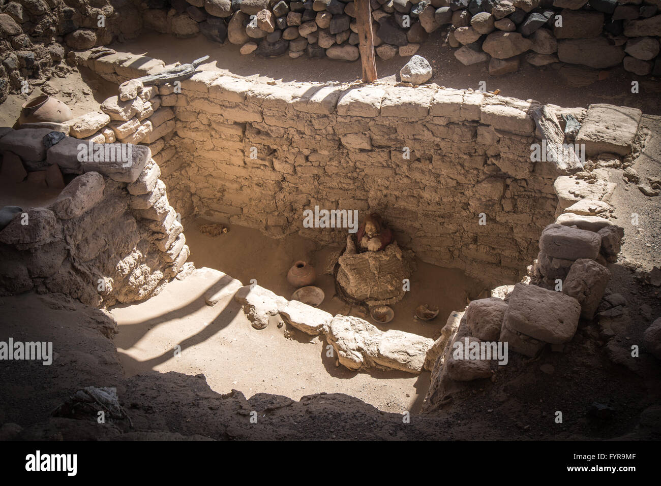 Chauchilla Friedhof mit Prehispanic Mumien in Nazca-Wüste, Peru Stockfoto