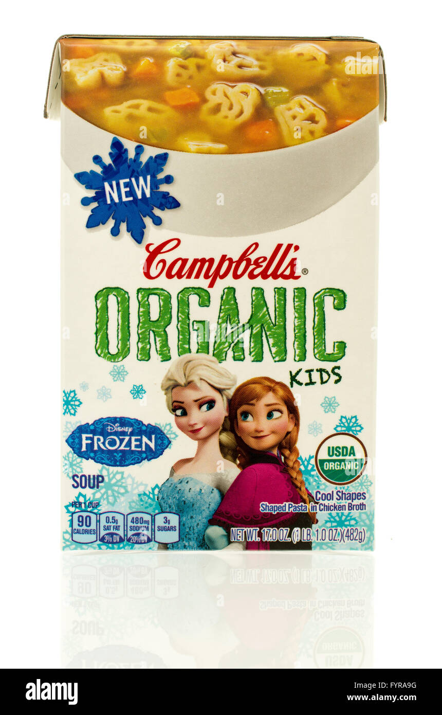 Winneconne, Wisconsin - 6. Dezember 2015: Paket von Campbell Bio Suppe für Kinder mit Frozen... Stockfoto