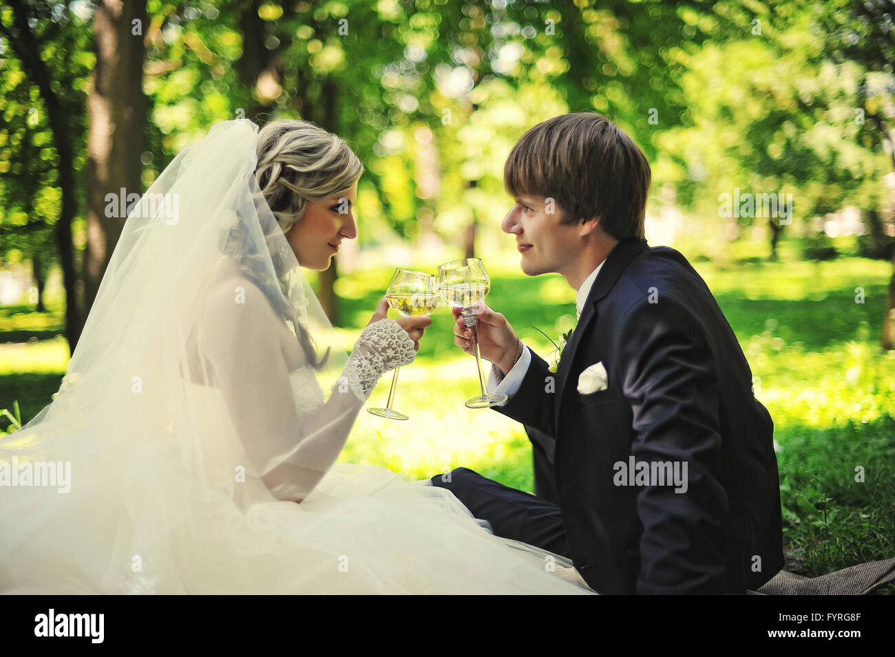 Gerade in der Liebe geheiratet Stockfoto