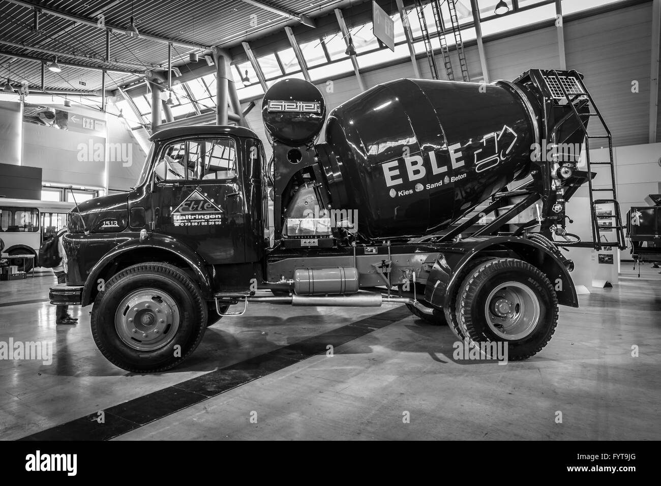 Beton mischen Transport-LKW Mercedes-Benz LB327, 1966. Stockfoto