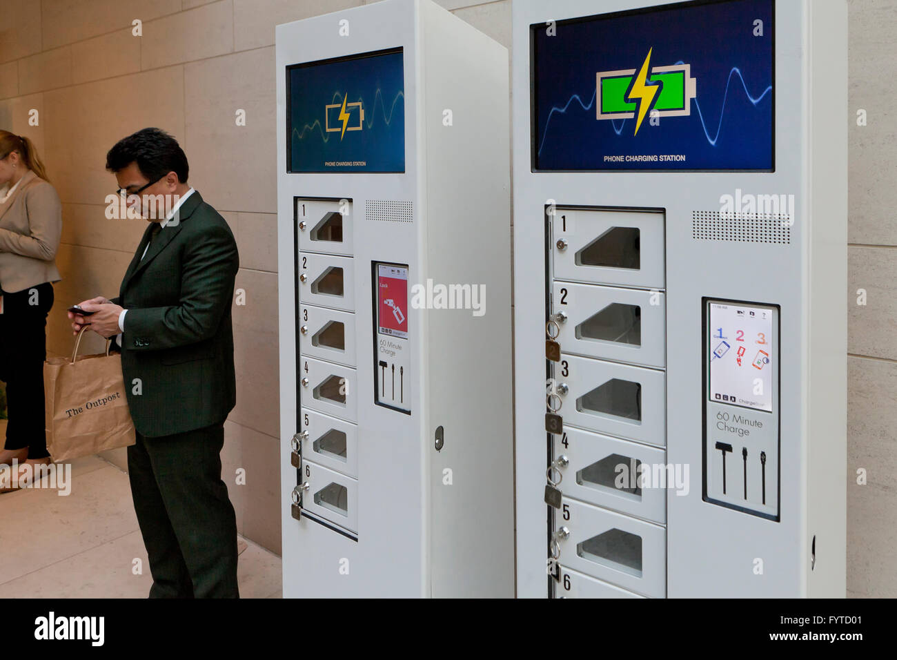 Handy Ladestation - USA Stockfoto