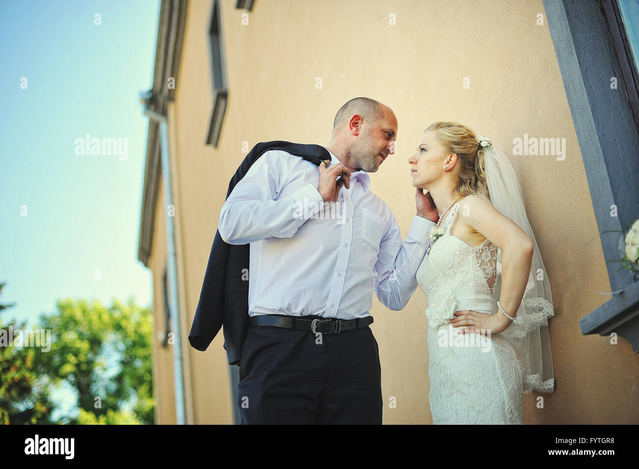 Nur verheiratete Paare, verliebt Stockfoto