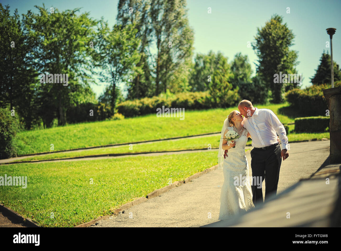 Nur verheiratete Paare, verliebt Stockfoto