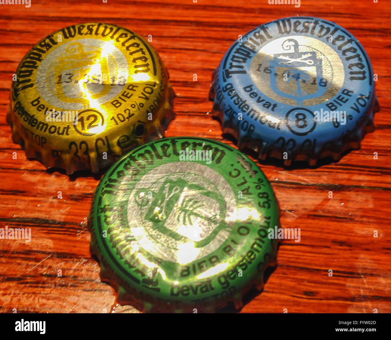 Belgien - Bier Kappen von Westvleteren Trappistenbier im Pub. Stockfoto